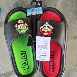 Nintendo Kids Mario & Luigi Slippers - Black, Red, Green